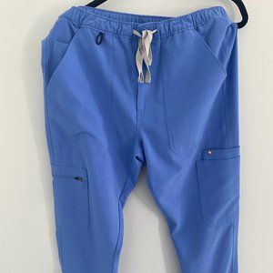 FIGS Cairo Cargo Scrub Pant